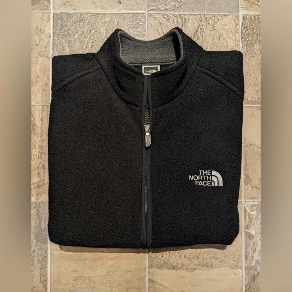 The North Face Full Zip Vest Jacket / Fleece - Black - Like New- Sm Company Logo